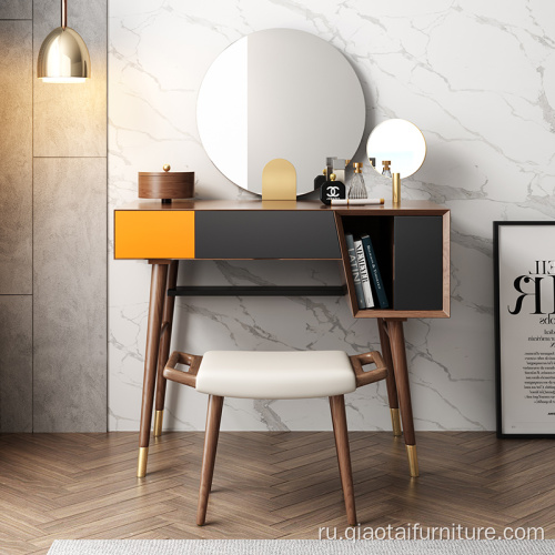 Роскошный стол для макияжа Modern Whit Mirror